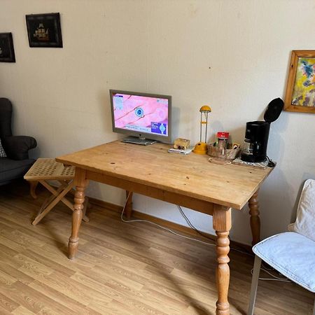 Gemuetliches Komfortables Zimmer Fuer 1 Person Im Zentrum München Kültér fotó