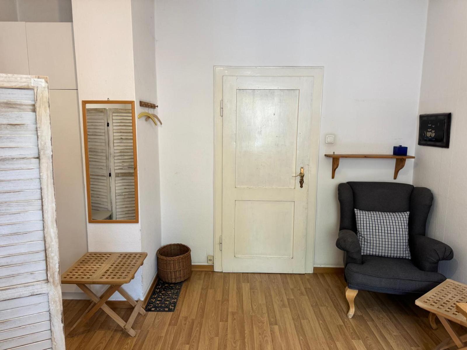 Gemuetliches Komfortables Zimmer Fuer 1 Person Im Zentrum München Kültér fotó